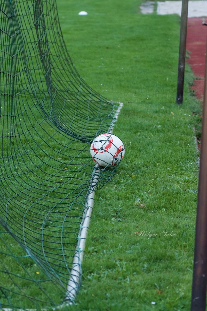 Bild 112 - C-Juniorinnen Halstenbek-Rellingen - St.Pauli : Ergebnis: 0:5